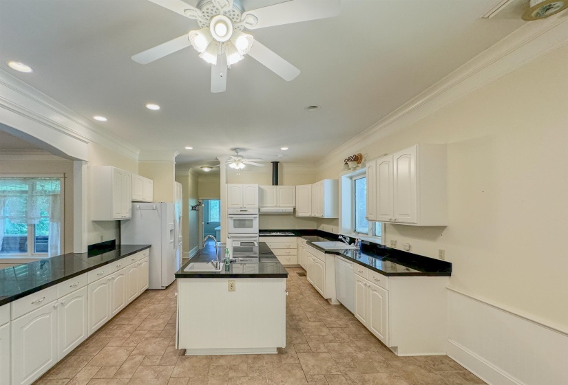 3890 AMES RD, Hickory Valley, Tennessee 38042-5865, 6 Bedrooms Bedrooms, 21 Rooms Rooms,7.1 BathroomsBathrooms,Residential,For Sale,AMES,10219490