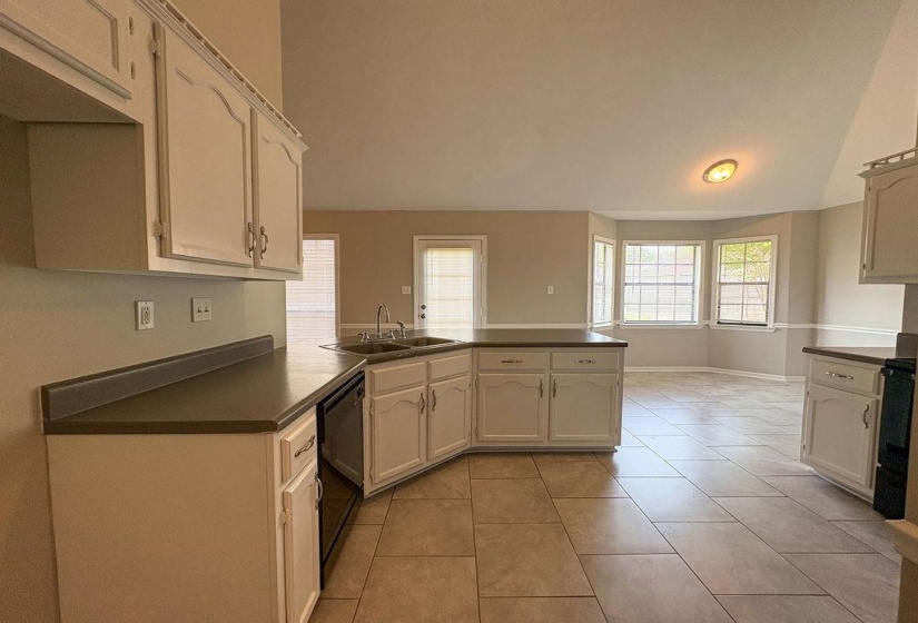 3995 BRITAIN CV, Unincorporated, Tennessee 38135, 3 Bedrooms Bedrooms, 6 Rooms Rooms,2 BathroomsBathrooms,Residential,For Sale,BRITAIN,10219493