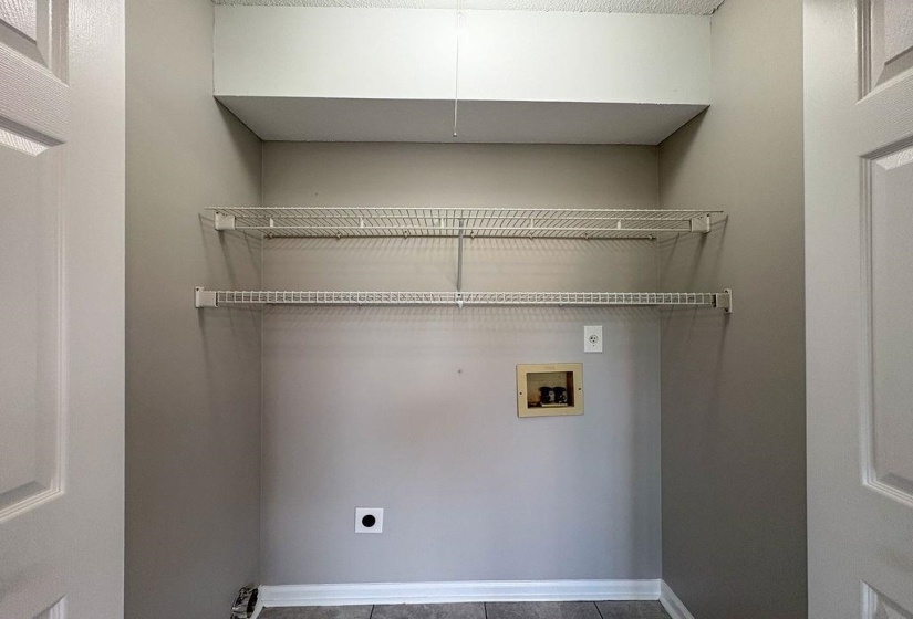 3995 BRITAIN CV, Unincorporated, Tennessee 38135, 3 Bedrooms Bedrooms, 6 Rooms Rooms,2 BathroomsBathrooms,Residential,For Sale,BRITAIN,10219493