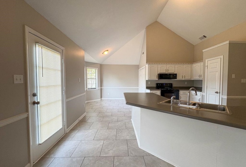 3995 BRITAIN CV, Unincorporated, Tennessee 38135, 3 Bedrooms Bedrooms, 6 Rooms Rooms,2 BathroomsBathrooms,Residential,For Sale,BRITAIN,10219493