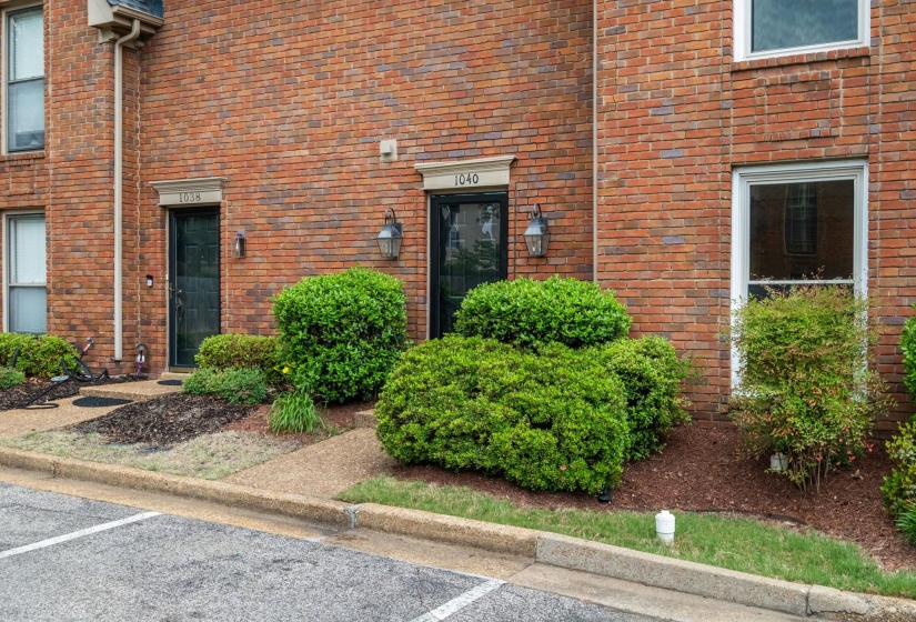 1040 PARK COURT DR, Memphis, Tennessee 38119, 3 Bedrooms Bedrooms, 6 Rooms Rooms,2.1 BathroomsBathrooms,Residential,For Sale,PARK COURT,10219500