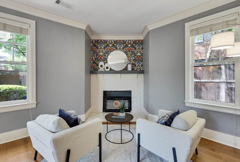 176 CRESTMERE PL, Memphis, Tennessee 38112, 2 Bedrooms Bedrooms, 6 Rooms Rooms,2 BathroomsBathrooms,Residential,For Sale,CRESTMERE,10219503