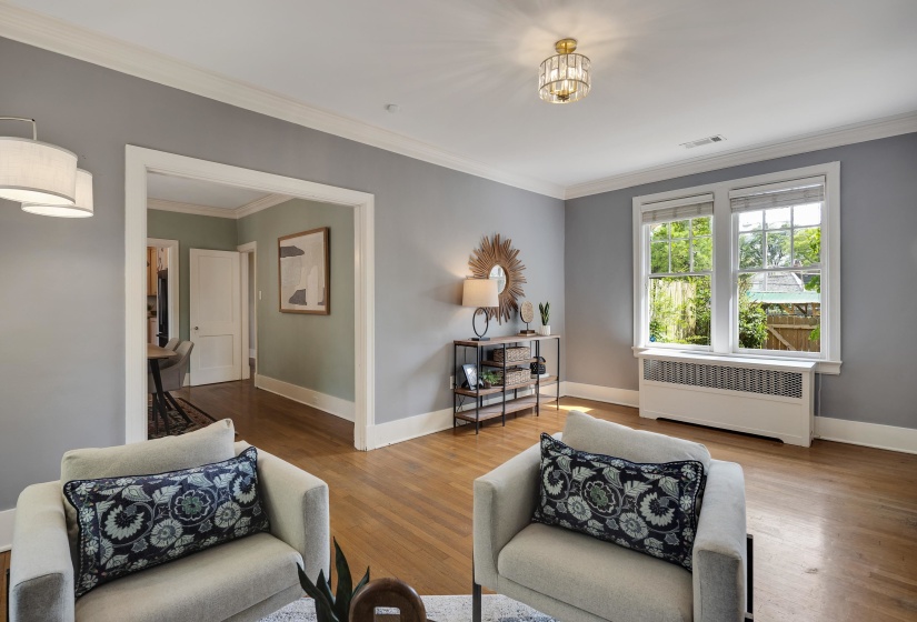 176 CRESTMERE PL, Memphis, Tennessee 38112, 2 Bedrooms Bedrooms, 6 Rooms Rooms,2 BathroomsBathrooms,Residential,For Sale,CRESTMERE,10219503