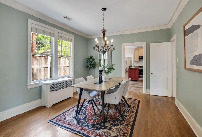 176 CRESTMERE PL, Memphis, Tennessee 38112, 2 Bedrooms Bedrooms, 6 Rooms Rooms,2 BathroomsBathrooms,Residential,For Sale,CRESTMERE,10219503