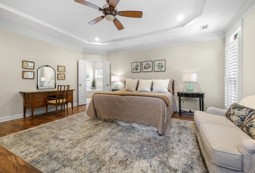 2142 LAKE PAGE DR, Collierville, Tennessee 38017, 4 Bedrooms Bedrooms, 9 Rooms Rooms,3.1 BathroomsBathrooms,Residential,For Sale,LAKE PAGE,10219509