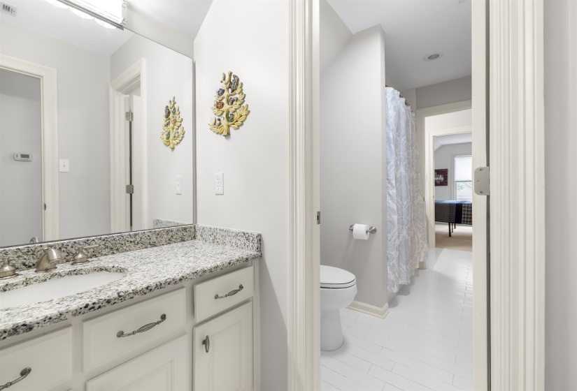 2142 LAKE PAGE DR, Collierville, Tennessee 38017, 4 Bedrooms Bedrooms, 9 Rooms Rooms,3.1 BathroomsBathrooms,Residential,For Sale,LAKE PAGE,10219509