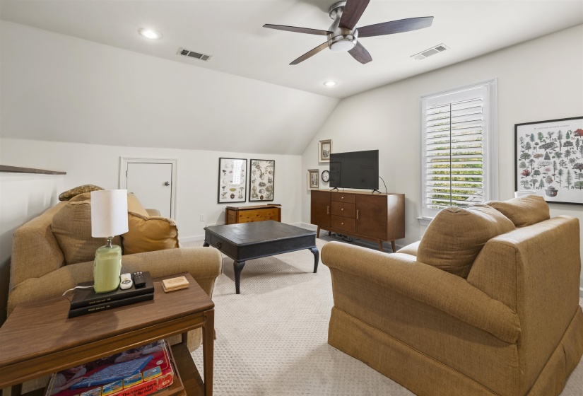 2142 LAKE PAGE DR, Collierville, Tennessee 38017, 4 Bedrooms Bedrooms, 9 Rooms Rooms,3.1 BathroomsBathrooms,Residential,For Sale,LAKE PAGE,10219509