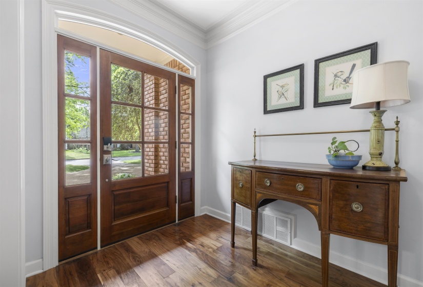 2142 LAKE PAGE DR, Collierville, Tennessee 38017, 4 Bedrooms Bedrooms, 9 Rooms Rooms,3.1 BathroomsBathrooms,Residential,For Sale,LAKE PAGE,10219509