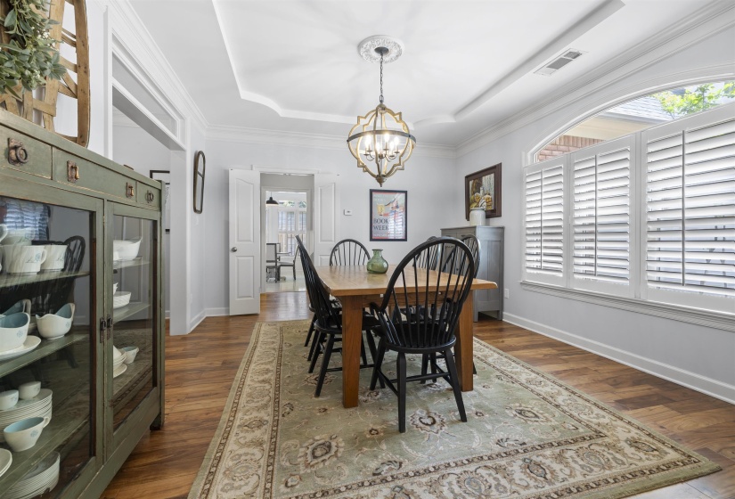 2142 LAKE PAGE DR, Collierville, Tennessee 38017, 4 Bedrooms Bedrooms, 9 Rooms Rooms,3.1 BathroomsBathrooms,Residential,For Sale,LAKE PAGE,10219509