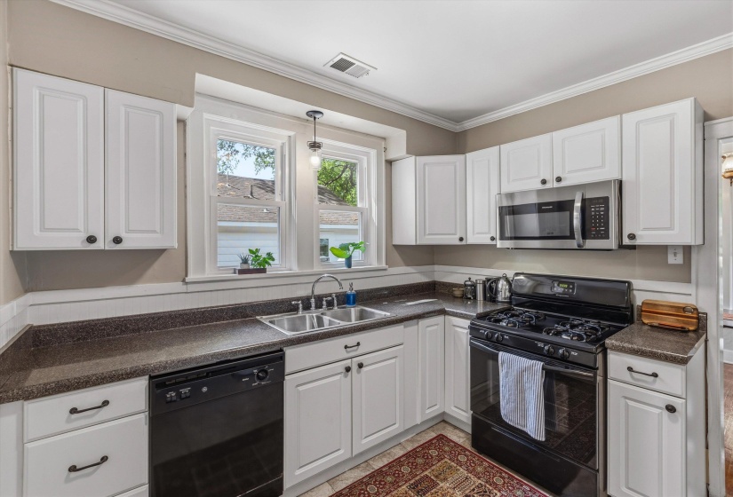 564 ALEXANDER ST, Memphis, Tennessee 38111, 2 Bedrooms Bedrooms, 6 Rooms Rooms,1 BathroomBathrooms,Residential,For Sale,ALEXANDER,10219510