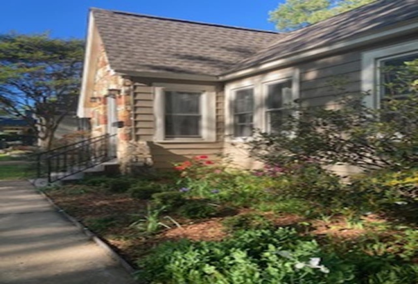 564 ALEXANDER ST, Memphis, Tennessee 38111, 2 Bedrooms Bedrooms, 6 Rooms Rooms,1 BathroomBathrooms,Residential,For Sale,ALEXANDER,10219510