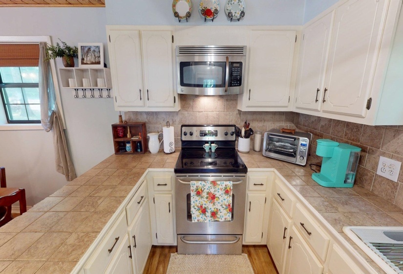 89 CR 323 RD, Iuka, Mississippi 38852, 2 Bedroom Bedrooms, 4 Room Rooms,2 BathroomBathrooms,Residential,For Sale,CR 323,0,10206057