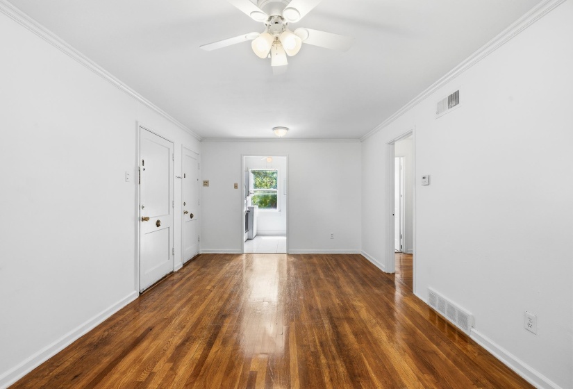 2997 WALNUT GROVE RD, Memphis, Tennessee 38111, 2 Bedroom Bedrooms, 5 Room Rooms,1 BathroomBathrooms,Residential,For Sale,WALNUT GROVE,0,10219521