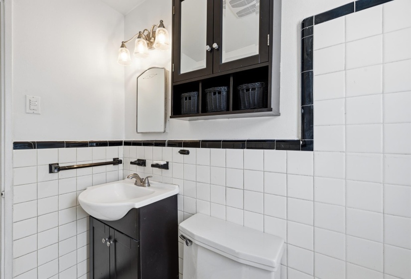 2997 WALNUT GROVE RD, Memphis, Tennessee 38111, 2 Bedroom Bedrooms, 5 Room Rooms,1 BathroomBathrooms,Residential,For Sale,WALNUT GROVE,0,10219521