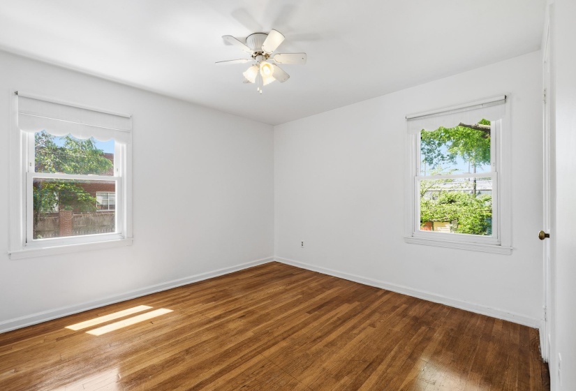 2997 WALNUT GROVE RD, Memphis, Tennessee 38111, 2 Bedroom Bedrooms, 5 Room Rooms,1 BathroomBathrooms,Residential,For Sale,WALNUT GROVE,0,10219521