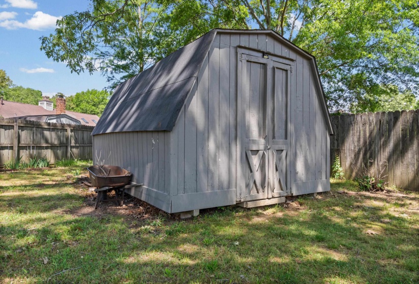 897 WOOD CV, Collierville, Tennessee 38017, 4 Bedroom Bedrooms, 7 Room Rooms,2.1 BathroomBathrooms,Residential,For Sale,WOOD,0,10219522