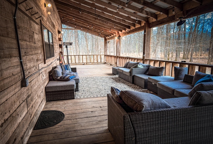 280 FIELDS RD, Dukedom, Tennessee 38226, 2 Bedroom Bedrooms, 5 Room Rooms,2 BathroomBathrooms,Residential,For Sale,FIELDS,0,10219528