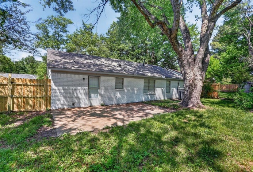 5096 BELFAST DR, Unicorp/Memphis, Tennessee 38127, 3 Bedroom Bedrooms, 5 Room Rooms,1 BathroomBathrooms,Residential,For Sale,BELFAST,0,10219549
