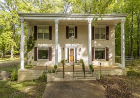 101 BOB ST, Selmer, Tennessee 38375, 4 Bedrooms Bedrooms, 13 Rooms Rooms,2.2 BathroomsBathrooms,Residential,For Sale,BOB,10219569