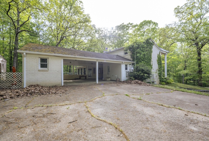 101 BOB ST, Selmer, Tennessee 38375, 4 Bedrooms Bedrooms, 13 Rooms Rooms,2.2 BathroomsBathrooms,Residential,For Sale,BOB,10219569