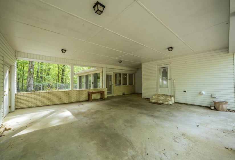 101 BOB ST, Selmer, Tennessee 38375, 4 Bedrooms Bedrooms, 13 Rooms Rooms,2.2 BathroomsBathrooms,Residential,For Sale,BOB,10219569