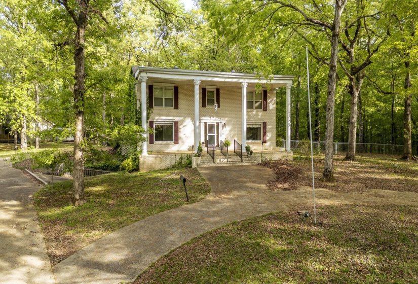 101 BOB ST, Selmer, Tennessee 38375, 4 Bedrooms Bedrooms, 13 Rooms Rooms,2.2 BathroomsBathrooms,Residential,For Sale,BOB,10219569