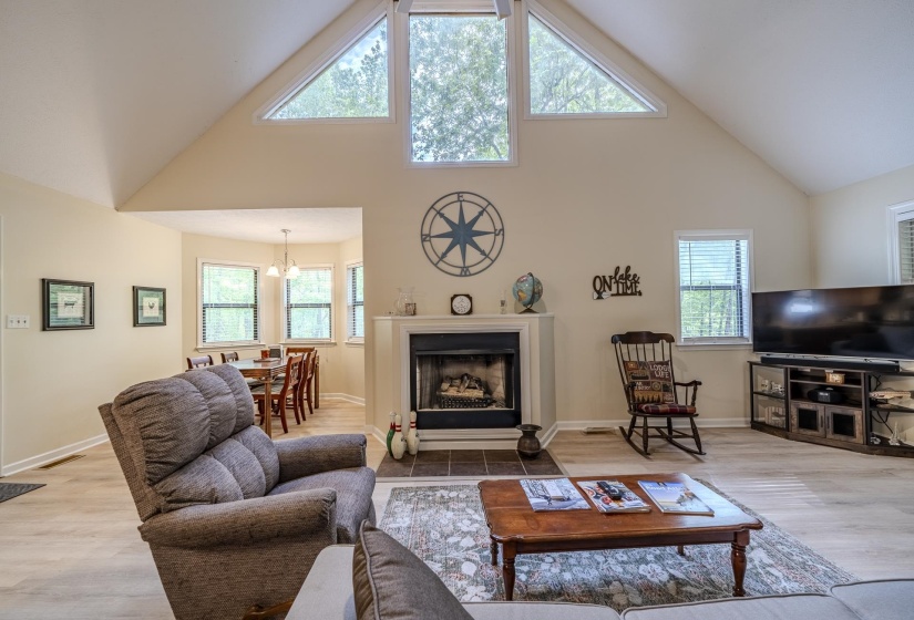 325 MURRAY LN, Counce, Tennessee 38326, 3 Bedrooms Bedrooms, 5 Rooms Rooms,2 BathroomsBathrooms,Residential,For Sale,MURRAY,10219589