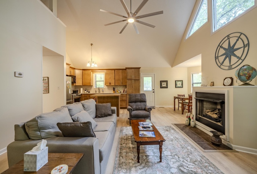 325 MURRAY LN, Counce, Tennessee 38326, 3 Bedrooms Bedrooms, 5 Rooms Rooms,2 BathroomsBathrooms,Residential,For Sale,MURRAY,10219589