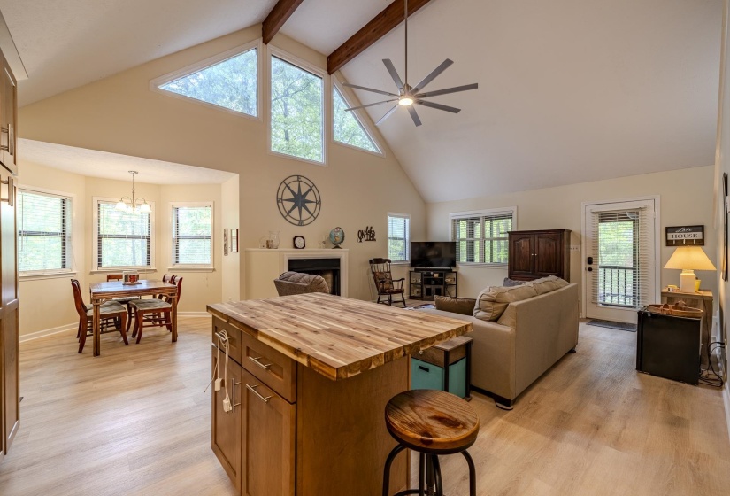 325 MURRAY LN, Counce, Tennessee 38326, 3 Bedrooms Bedrooms, 5 Rooms Rooms,2 BathroomsBathrooms,Residential,For Sale,MURRAY,10219589