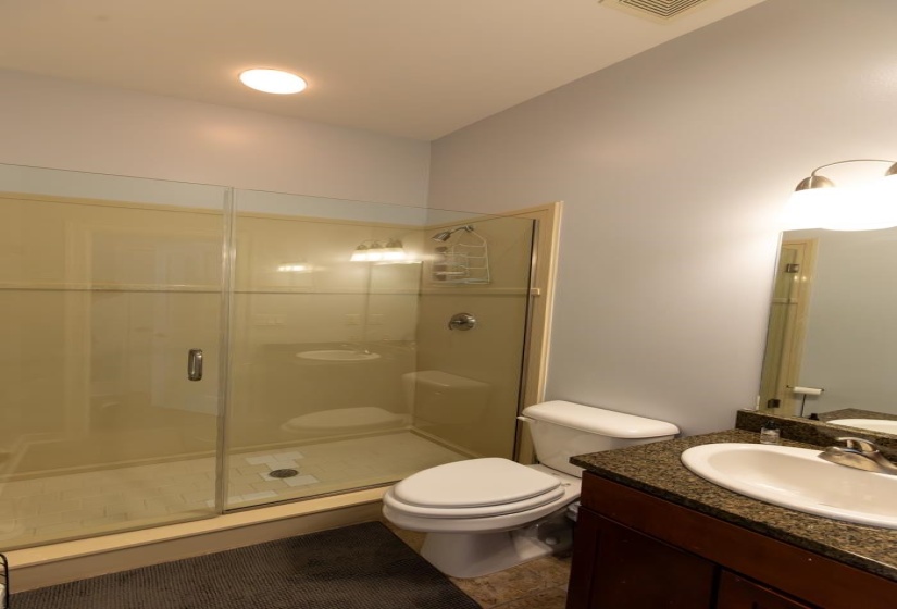 616 DENMARK DR, Memphis, Tennessee 38103, 3 Bedrooms Bedrooms, 6 Rooms Rooms,3.1 BathroomsBathrooms,Residential,For Sale,DENMARK,10219595
