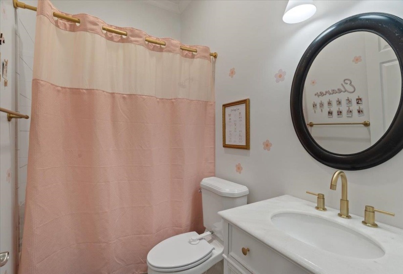 5264 CHAPPEL CV, Olive Branch, Mississippi 38654-9556, 5 Bedrooms Bedrooms, 10 Rooms Rooms,4.1 BathroomsBathrooms,Residential,For Sale,CHAPPEL,10219611