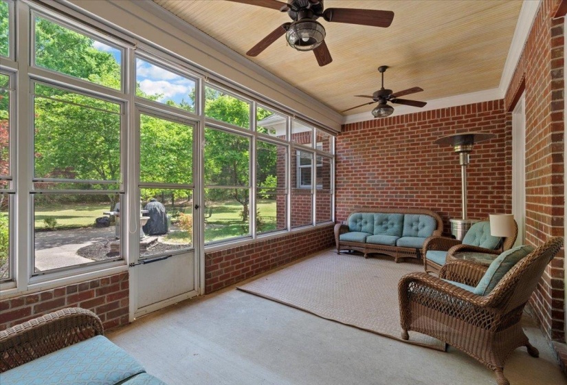 5264 CHAPPEL CV, Olive Branch, Mississippi 38654-9556, 5 Bedrooms Bedrooms, 10 Rooms Rooms,4.1 BathroomsBathrooms,Residential,For Sale,CHAPPEL,10219611