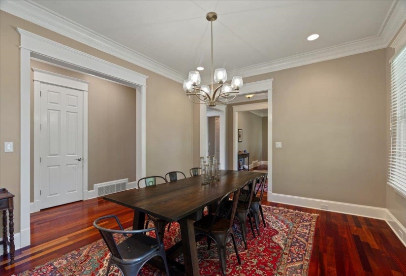 5264 CHAPPEL CV, Olive Branch, Mississippi 38654-9556, 5 Bedrooms Bedrooms, 10 Rooms Rooms,4.1 BathroomsBathrooms,Residential,For Sale,CHAPPEL,10219611
