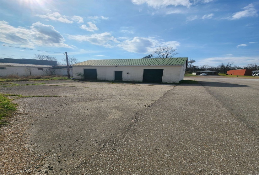 5995 HWY 22 SOUTH HWY, Michie, Tennessee 38357, ,Commercial/industrial,For Sale,HWY 22 SOUTH,10219632