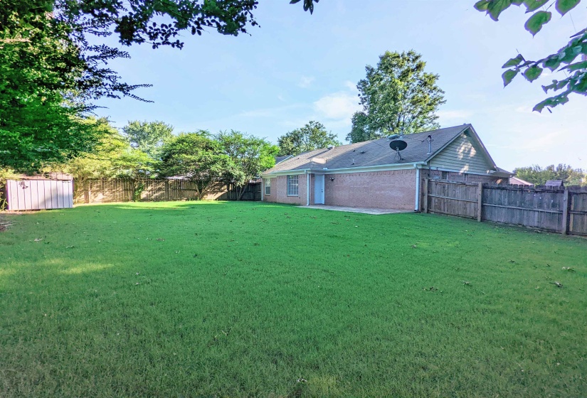 6498 GLASTONBURG LN, Memphis, Tennessee 38134, 3 Bedrooms Bedrooms, 5 Rooms Rooms,2 BathroomsBathrooms,Rental Properties,For Sale,GLASTONBURG,10219646
