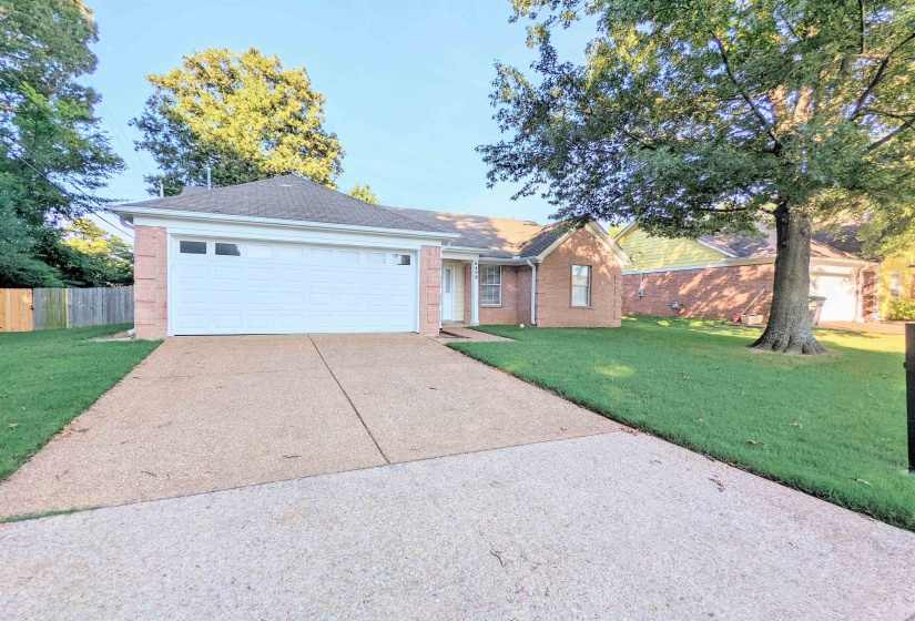 6498 GLASTONBURG LN, Memphis, Tennessee 38134, 3 Bedrooms Bedrooms, 5 Rooms Rooms,2 BathroomsBathrooms,Rental Properties,For Sale,GLASTONBURG,10219646