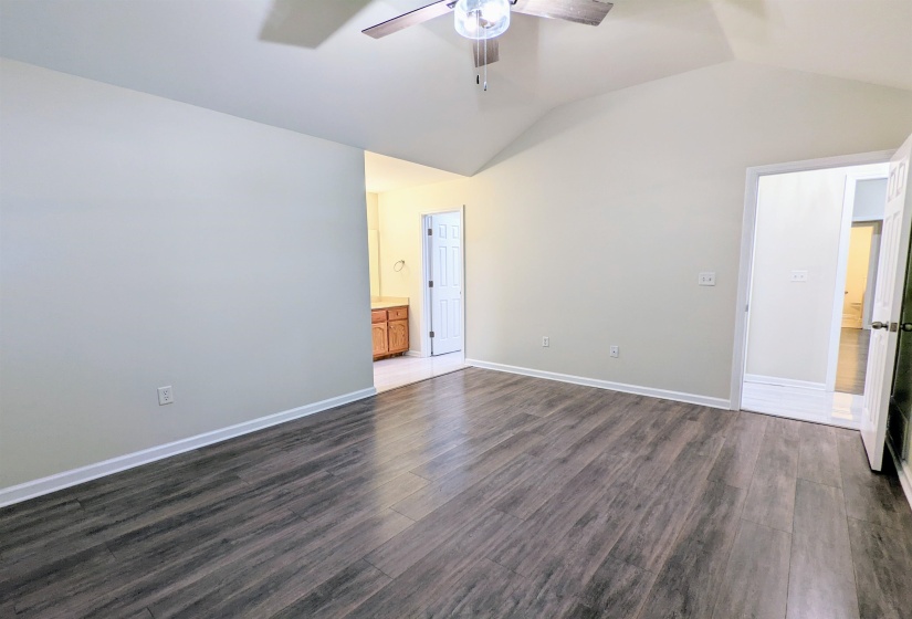 6498 GLASTONBURG LN, Memphis, Tennessee 38134, 3 Bedrooms Bedrooms, 5 Rooms Rooms,2 BathroomsBathrooms,Rental Properties,For Sale,GLASTONBURG,10219646