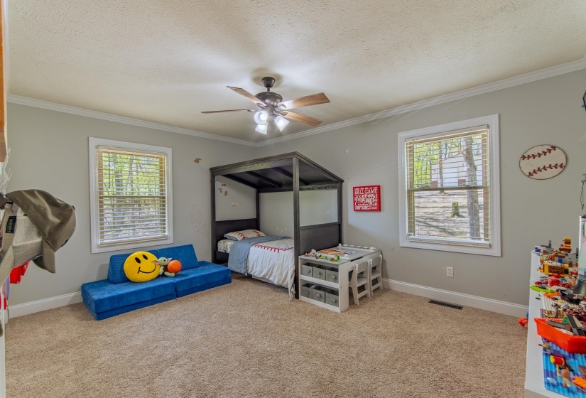 180 HORNER DR, Selmer, Tennessee 38375, 4 Bedroom Bedrooms, 10 Room Rooms,2 BathroomBathrooms,Residential,For Sale,HORNER,0,10219614