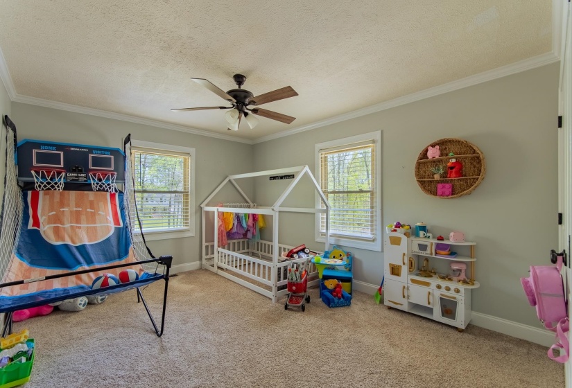 180 HORNER DR, Selmer, Tennessee 38375, 4 Bedroom Bedrooms, 10 Room Rooms,2 BathroomBathrooms,Residential,For Sale,HORNER,0,10219614