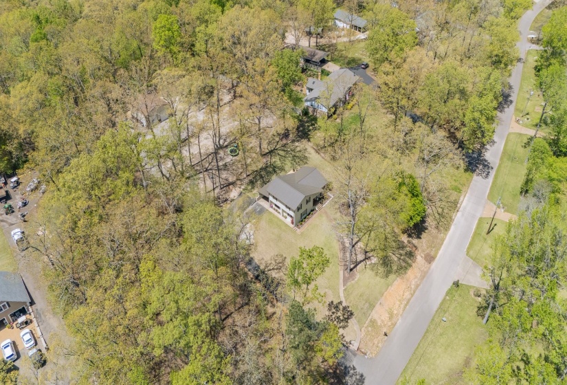 180 HORNER DR, Selmer, Tennessee 38375, 4 Bedroom Bedrooms, 10 Room Rooms,2 BathroomBathrooms,Residential,For Sale,HORNER,0,10219614