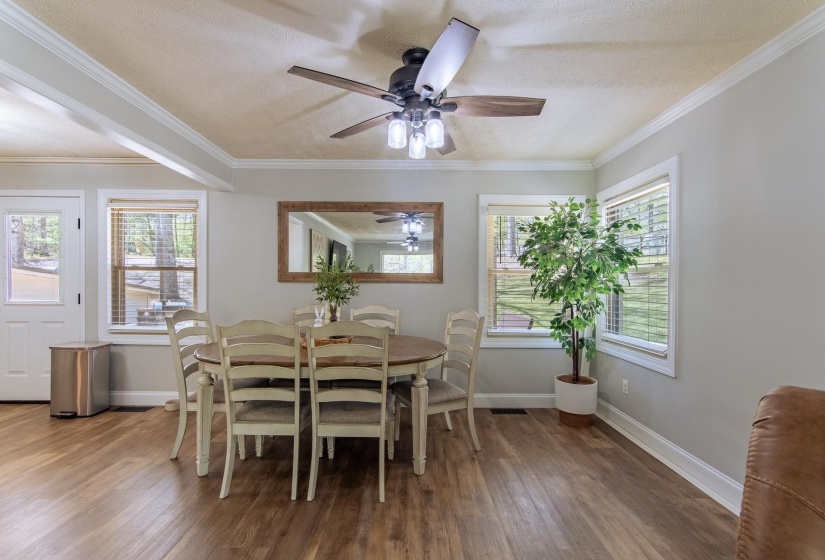 180 HORNER DR, Selmer, Tennessee 38375, 4 Bedroom Bedrooms, 10 Room Rooms,2 BathroomBathrooms,Residential,For Sale,HORNER,0,10219614