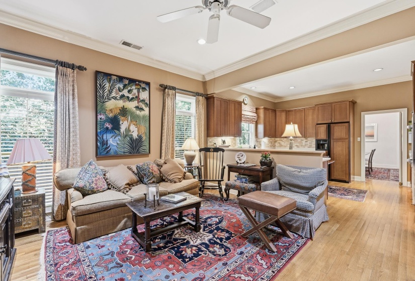 3200 CLUB TOWER DR, Memphis, Tennessee 38111, 4 Bedrooms Bedrooms, 8 Rooms Rooms,3.1 BathroomsBathrooms,Residential,For Sale,CLUB TOWER,10219617