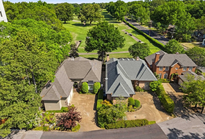 3200 CLUB TOWER DR, Memphis, Tennessee 38111, 4 Bedrooms Bedrooms, 8 Rooms Rooms,3.1 BathroomsBathrooms,Residential,For Sale,CLUB TOWER,10219617