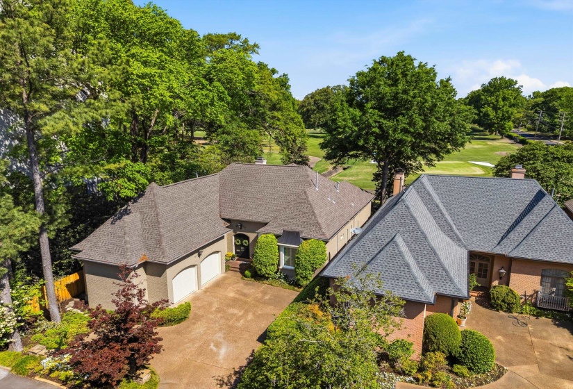 3200 CLUB TOWER DR, Memphis, Tennessee 38111, 4 Bedrooms Bedrooms, 8 Rooms Rooms,3.1 BathroomsBathrooms,Residential,For Sale,CLUB TOWER,10219617