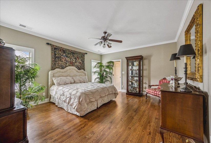 8926 VALLEY MILL LN, Bartlett, Tennessee 38002, 4 Bedrooms Bedrooms, 15 Rooms Rooms,3 BathroomsBathrooms,Residential,For Sale,VALLEY MILL,10219622