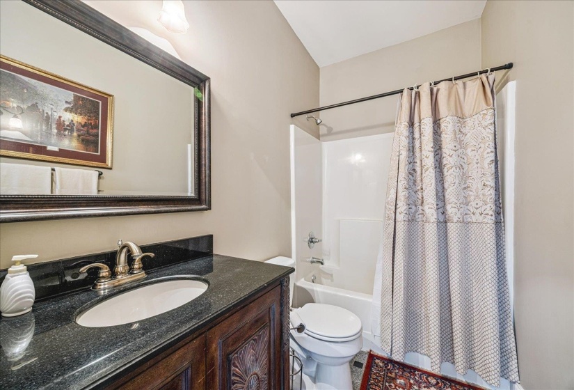 8926 VALLEY MILL LN, Bartlett, Tennessee 38002, 4 Bedrooms Bedrooms, 15 Rooms Rooms,3 BathroomsBathrooms,Residential,For Sale,VALLEY MILL,10219622