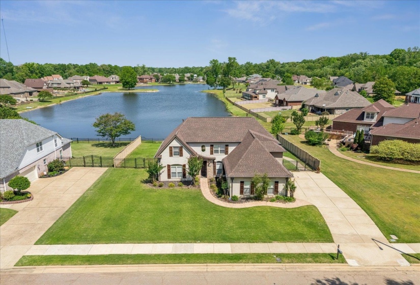 8926 VALLEY MILL LN, Bartlett, Tennessee 38002, 4 Bedrooms Bedrooms, 15 Rooms Rooms,3 BathroomsBathrooms,Residential,For Sale,VALLEY MILL,10219622