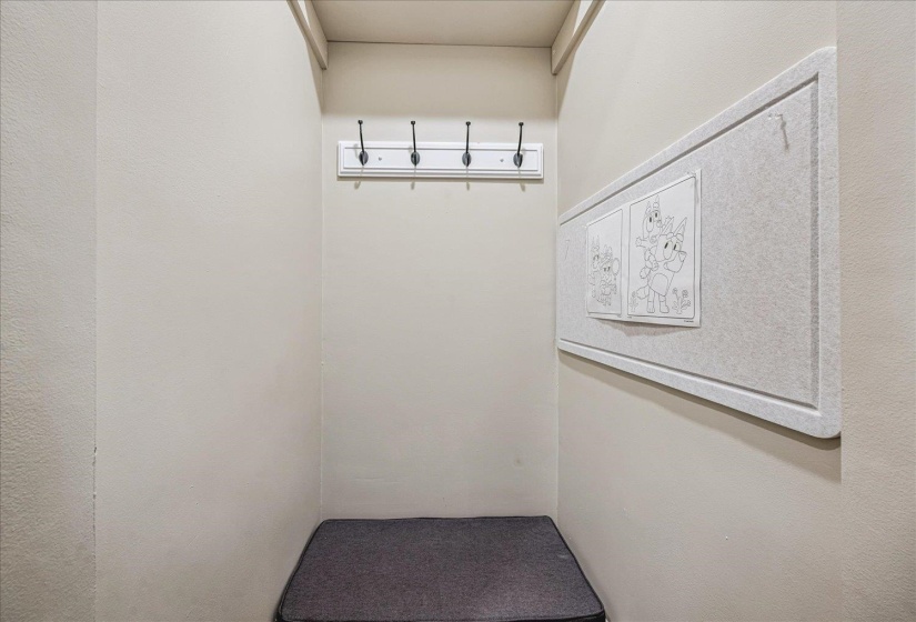 7828 CHANEY LN, Bartlett, Tennessee 38133, 4 Bedrooms Bedrooms, 7 Rooms Rooms,2.1 BathroomsBathrooms,Residential,For Sale,CHANEY,10219624