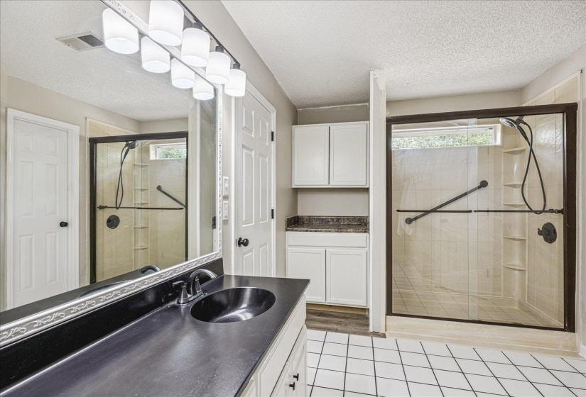 7828 CHANEY LN, Bartlett, Tennessee 38133, 4 Bedrooms Bedrooms, 7 Rooms Rooms,2.1 BathroomsBathrooms,Residential,For Sale,CHANEY,10219624