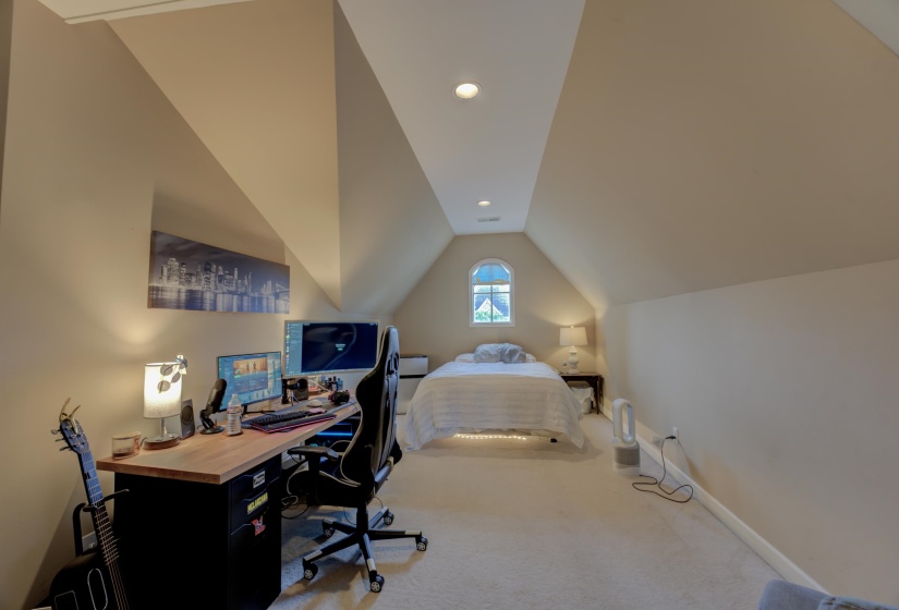 10169 GRAVETYE PL, Collierville, Tennessee 38017, 5 Bedrooms Bedrooms, 9 Rooms Rooms,3 BathroomsBathrooms,Residential,For Sale,GRAVETYE,10219631